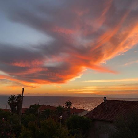 Alabe Hotel Marina Di Tresnuraghes Eksteriør bilde