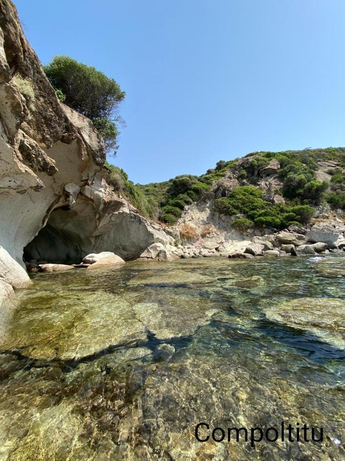 Alabe Hotel Marina Di Tresnuraghes Eksteriør bilde